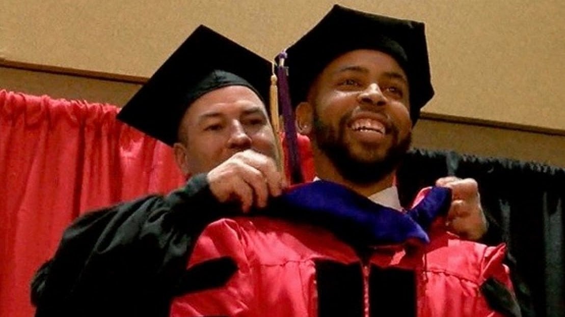 Darrell London Kelly thegrio.com