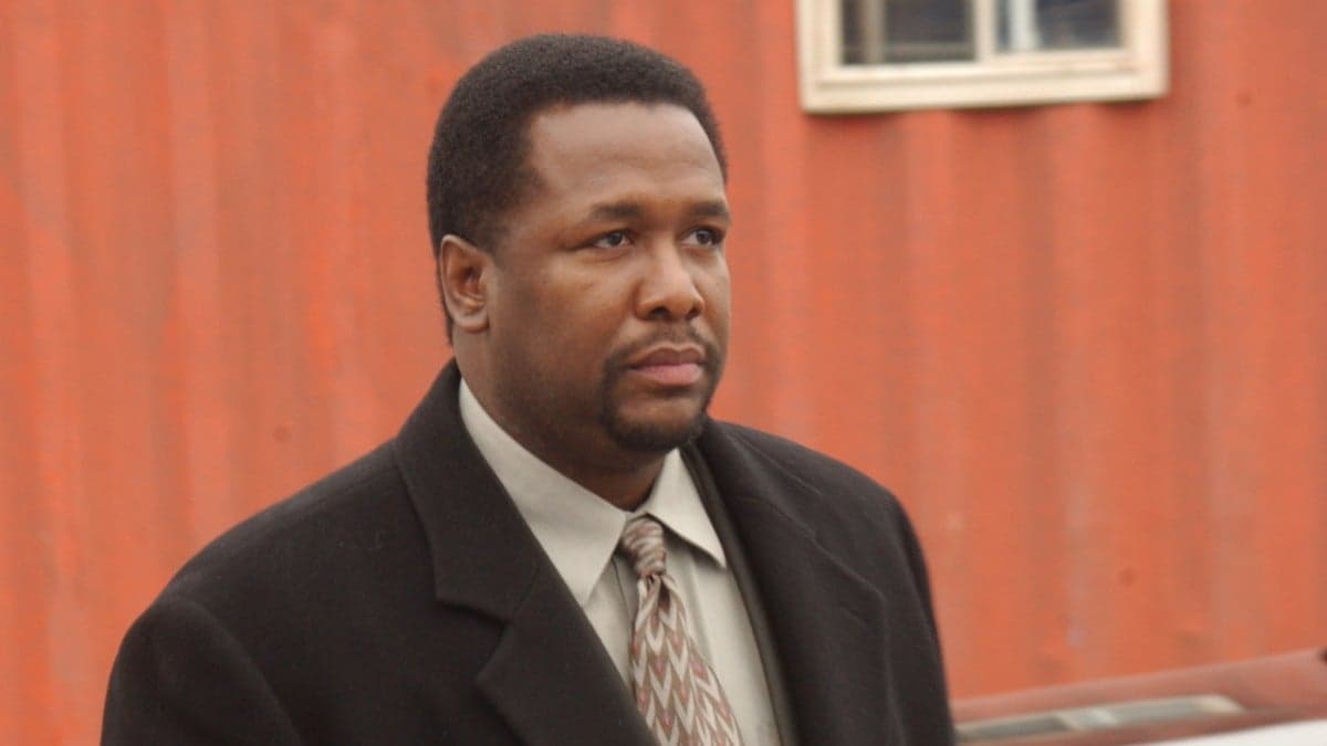 Wendell Pierce Bunk thegrio.com