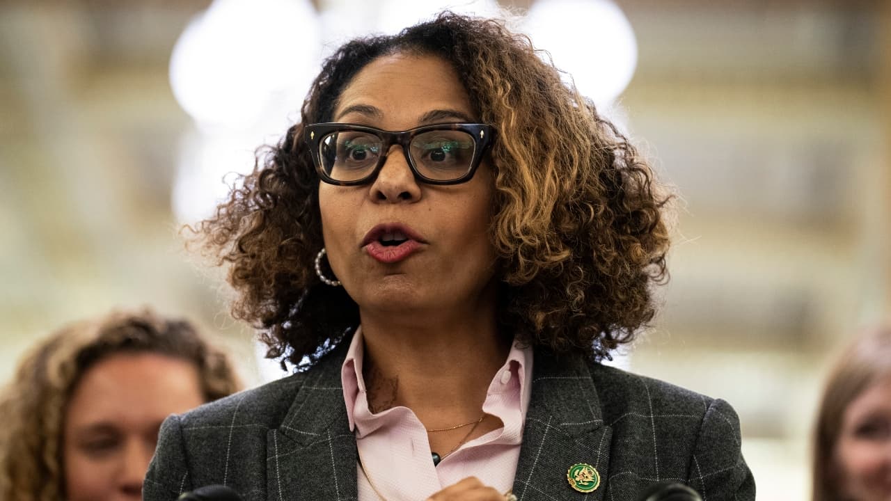 Rep. Sydney Kamlager-Dove, D-Calif.