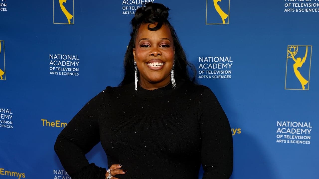 Amber Riley Glee, Amber Riley, Amber Riley Glee Pilot, Amber Riley Talks Glee Pilot
