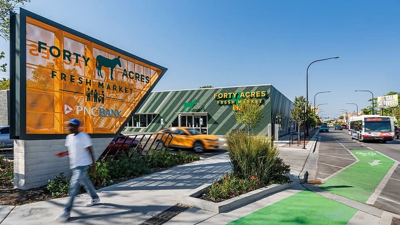 forty acres fresh market, chicago, black history, entrepreneurship, Black-owned grocery store Chicago, thegrio.com