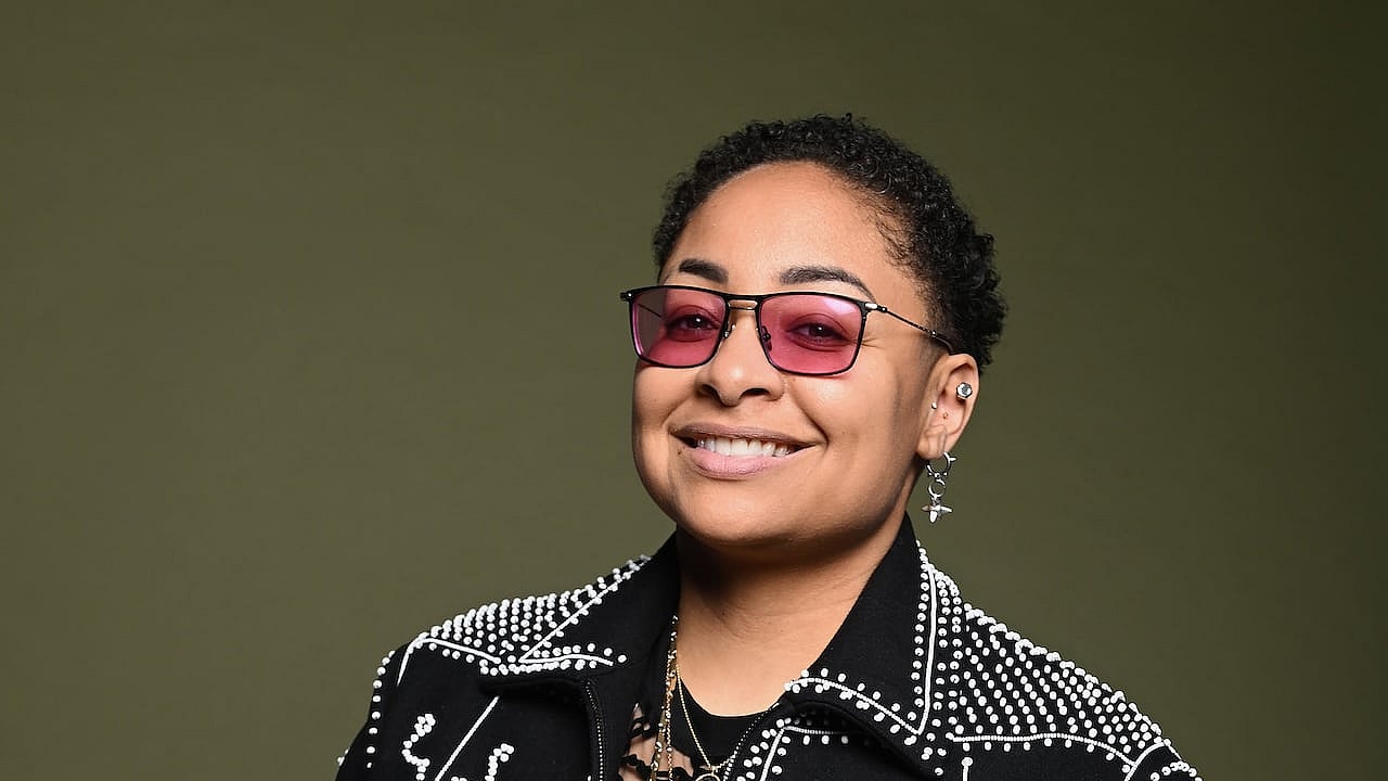 Raven-Symoné, Raven-Symoné Surgery, Raven-Symoné Breast Reduction