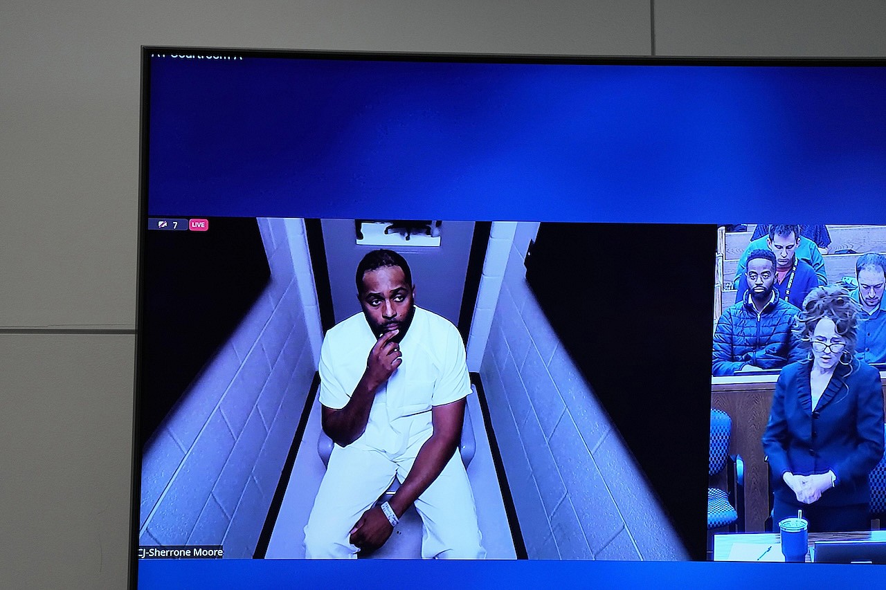 Sherrone Moore, Sherrone Moore court, Sherrone Moore michigan,