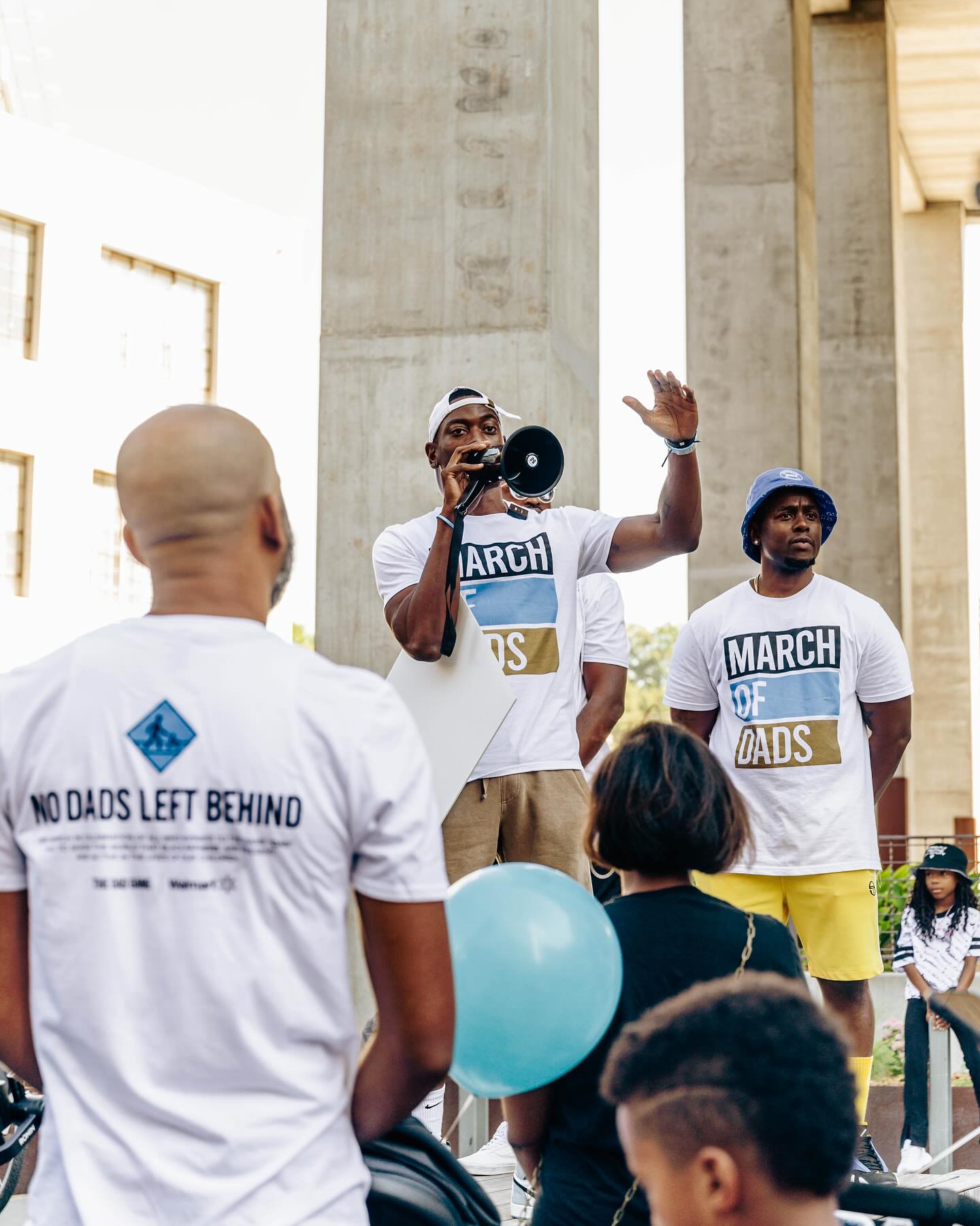 The Dad Gang Lego, Lego the dad gang, “Building to Bonding” legos, Building to Bonding The Dad Gang, The Dad Gang, Sean Williams The Dad Gang, What is the dad gang?, Black fatherhood organizations, organizations for Black fathers, organizations for Black dads, Fatherhood organizations theGrio.com