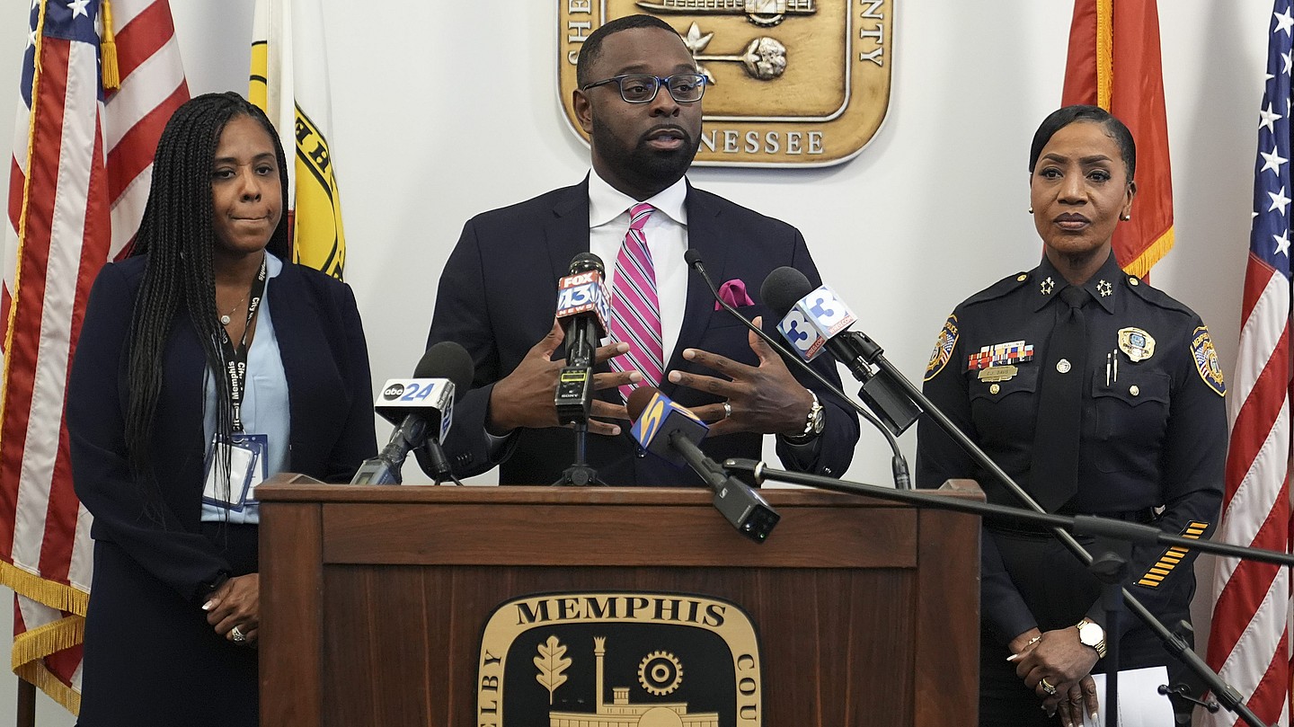 Memphis, Memphis police, Memphis police reform, Mayor Paul Young, Tyre Nichols, Tyre Nichols Memphis Police, police reform, Police Chief Cerelyn "C.J." Davis, Memphis police chief, theGrio.com