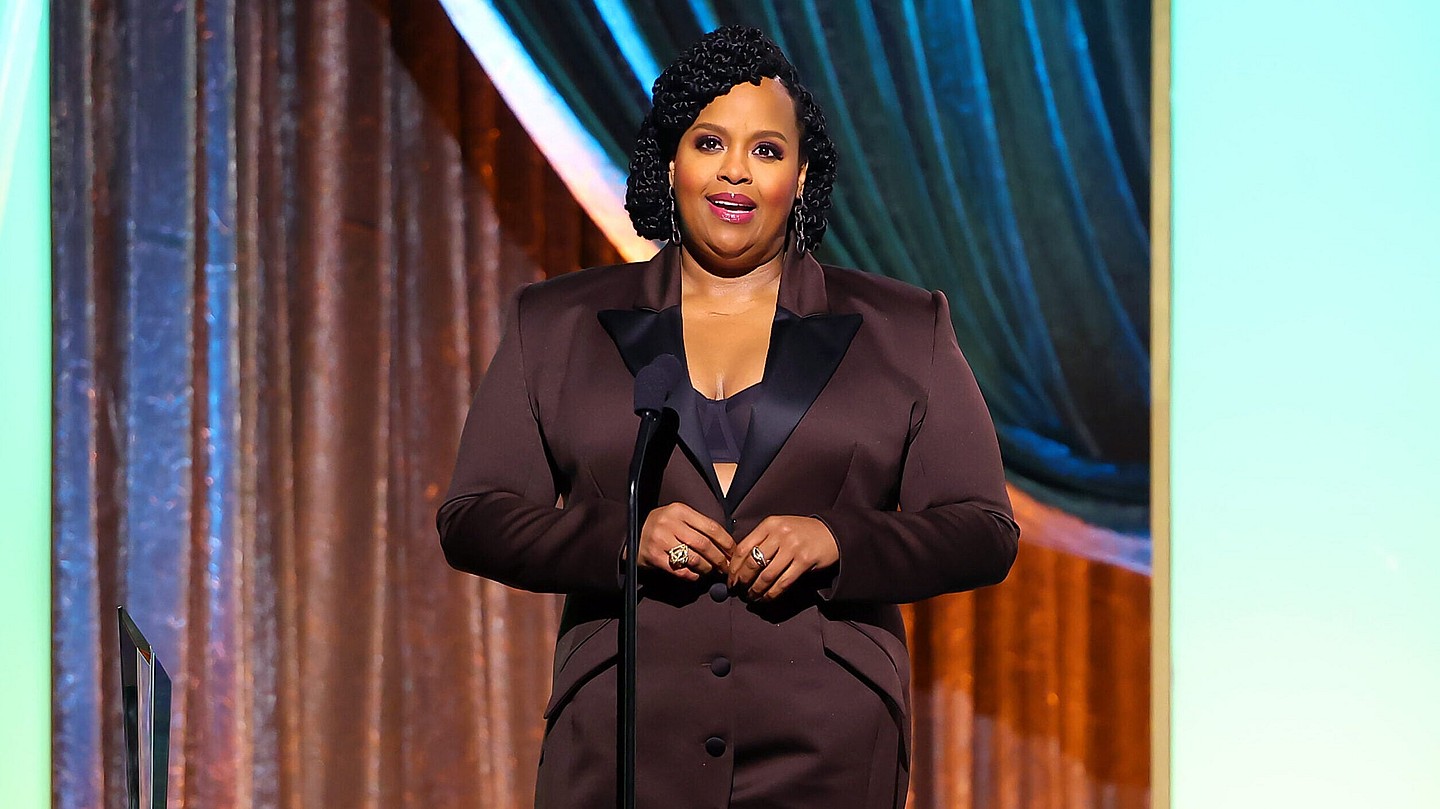 How to Die Alone season 2, Was How To Die Alone cancelled?, How To Die Alone Natasha Rothwell, How to Die Alone cancelled, Is there a How to Die Alone season 2?, How to Die Alone cancelled theGrio.com