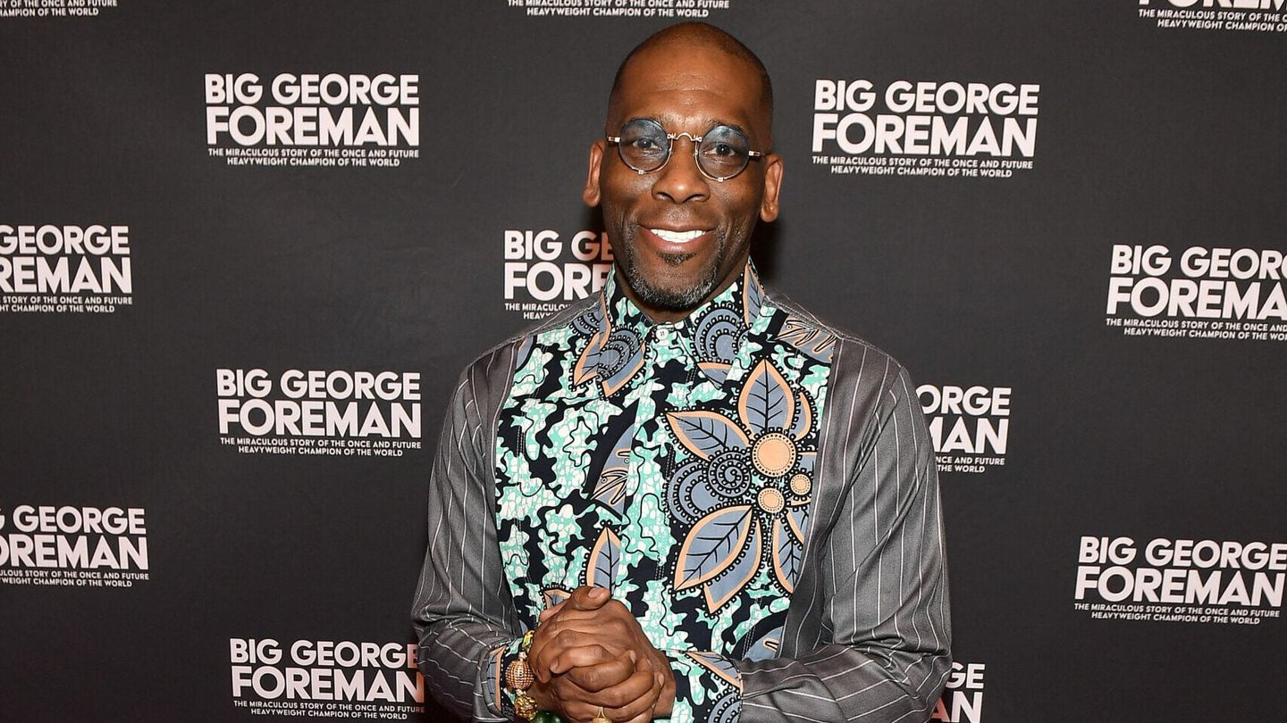 Pastor Jamal Bryant, Disney Boycott, does disney own hulu?, does disney own ESPN?, Jimmy Kimmel Live disney boycott, Target boycott theGrio.com