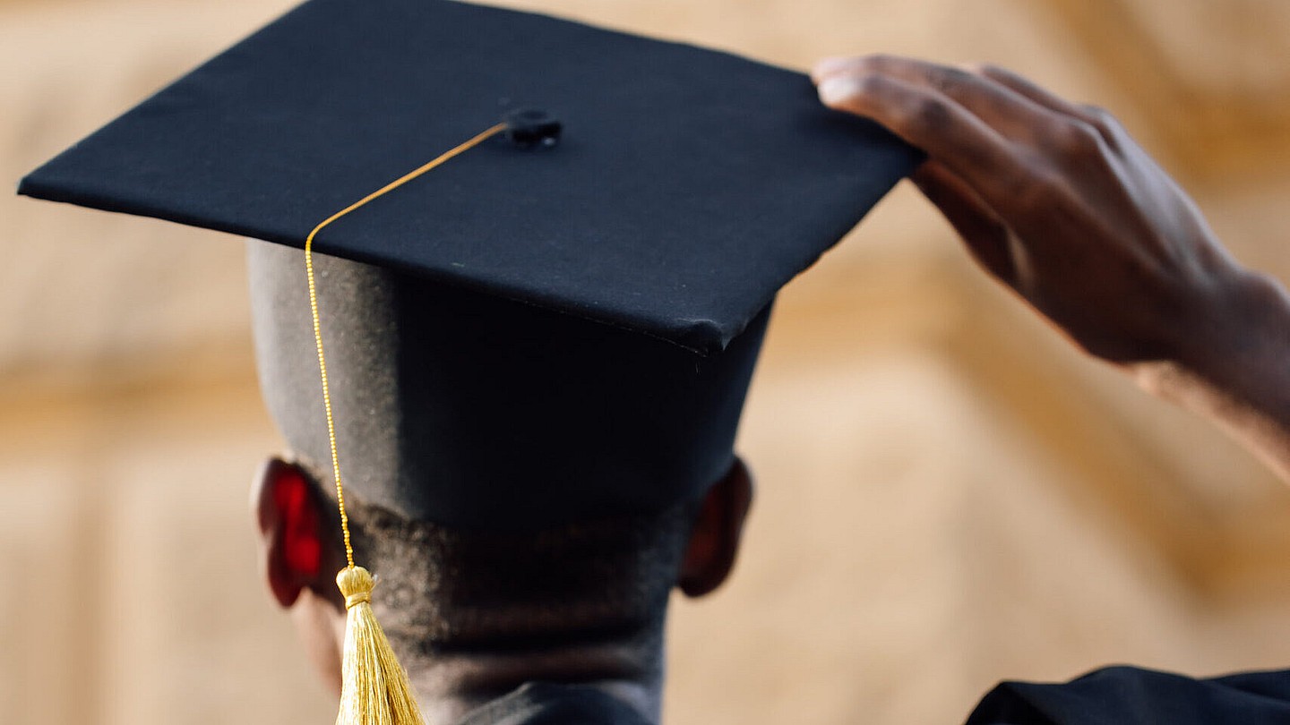 Mantavius Presley, Mantavius Presley scholarships, $1 million scholarships student. student earns $1 million in scholarships theGrio.com