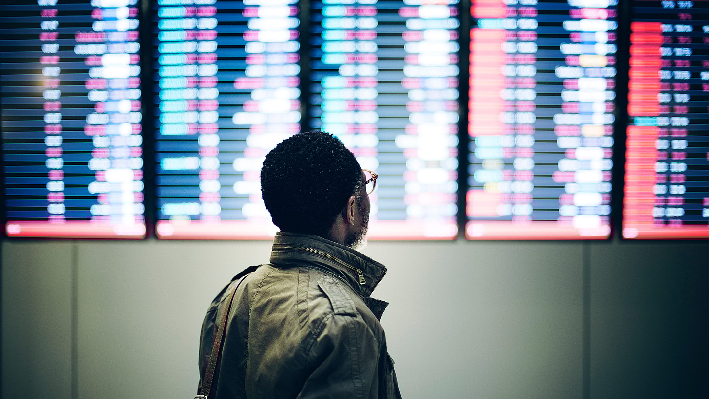 Holiday travel, holiday air travel, holiday delays, theaGrio.com