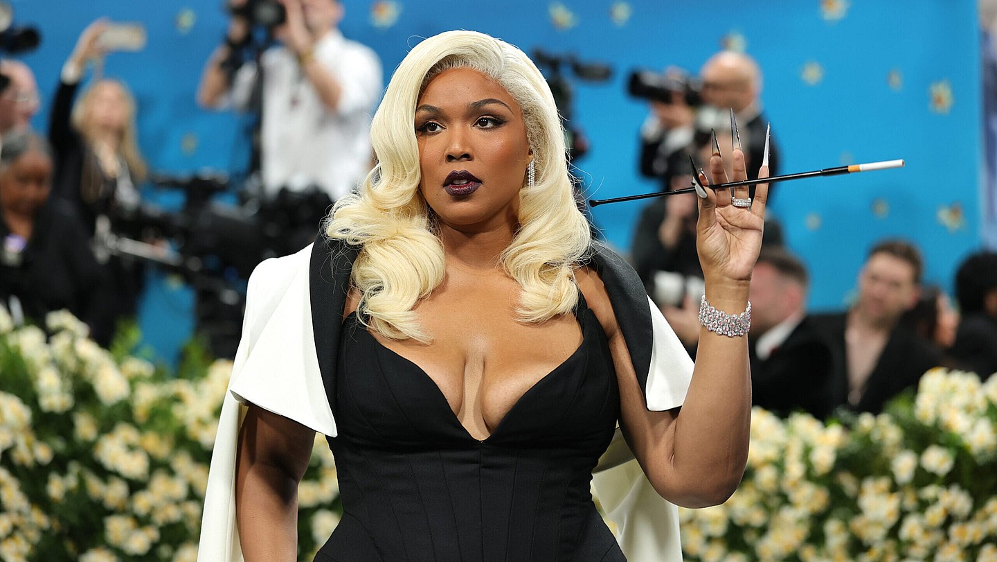 Lizzo, Lizzo lawsuit, Black Hollywood, theGrio.com