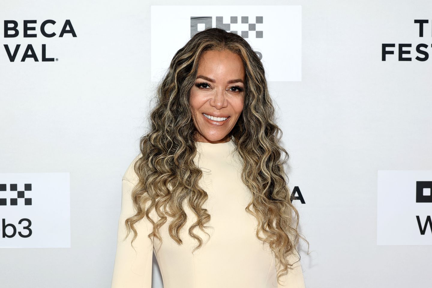 Sunny Hostin husband, Sunny Hostin Manny Hostin, Manny Hostin lawsuit, Sunny Hostin insurance lawsuit theGrio.com