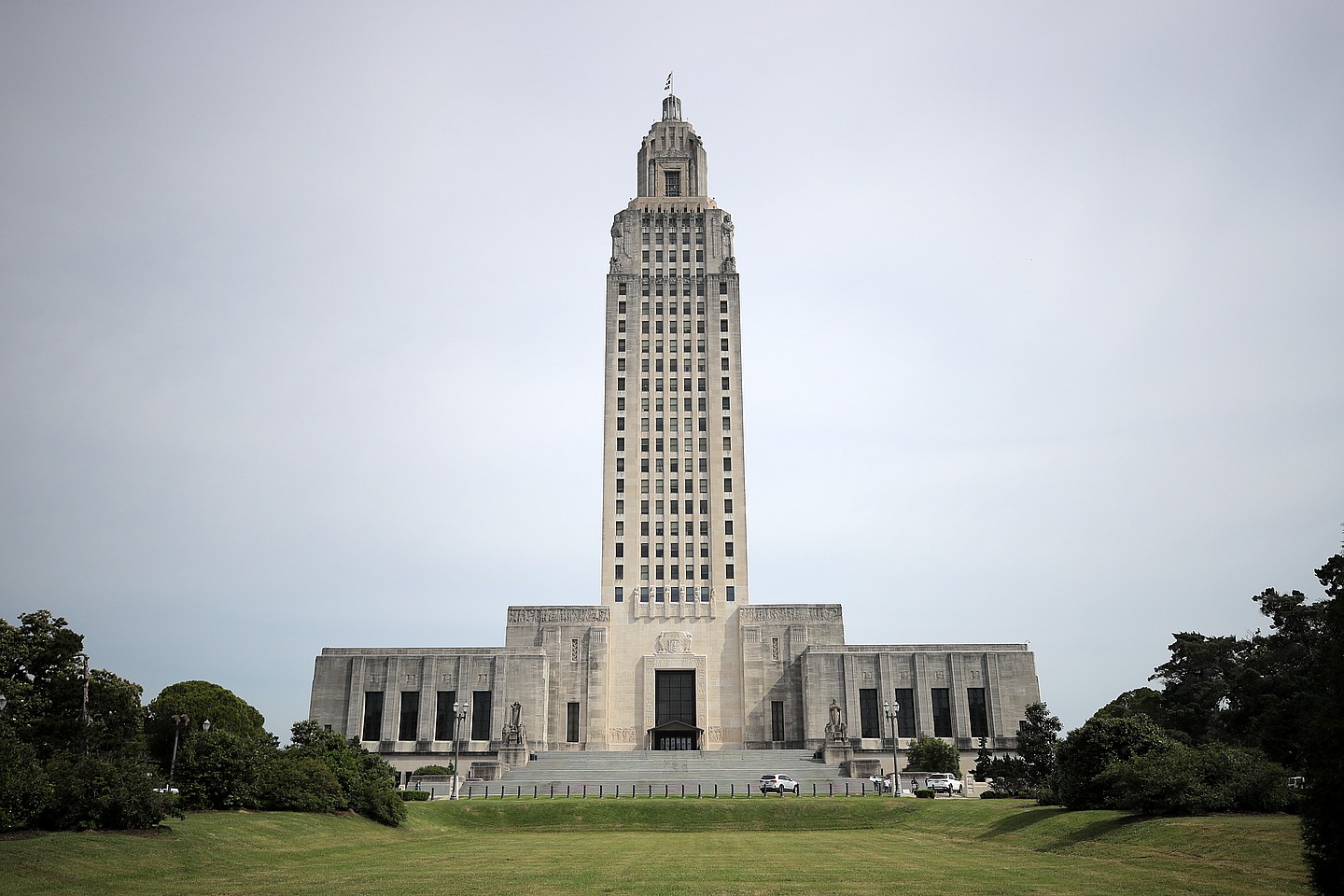 Louisiana State Capitol x theGrio Louisiana juvenile crime bill
