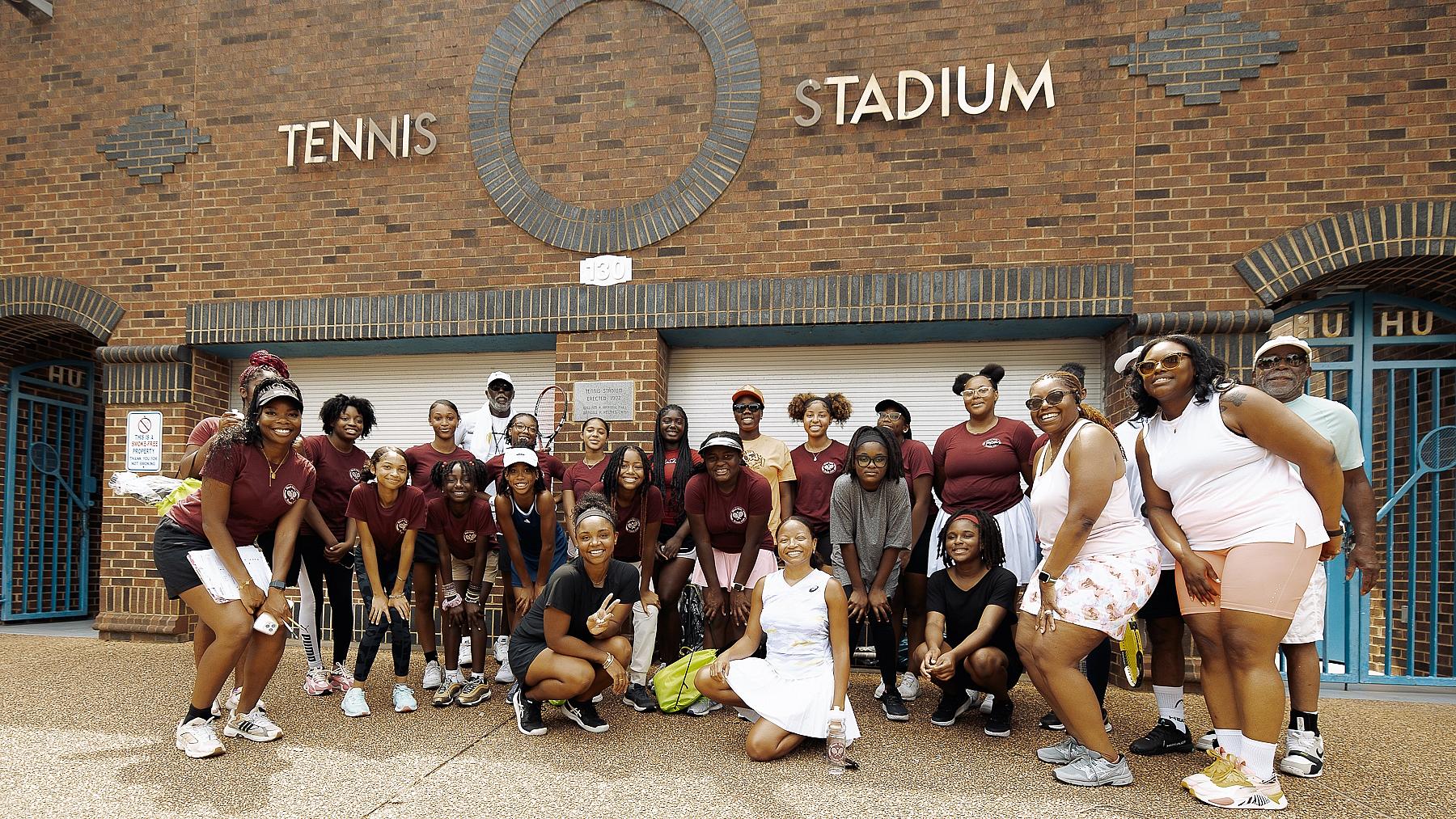Founders of Black Girls Tennis Club Virginia Thornton (L) and Kimberly Selden (R) and BGTC participants. Courtesy of Kimberly Selden/ Black Girls Tennis Club.