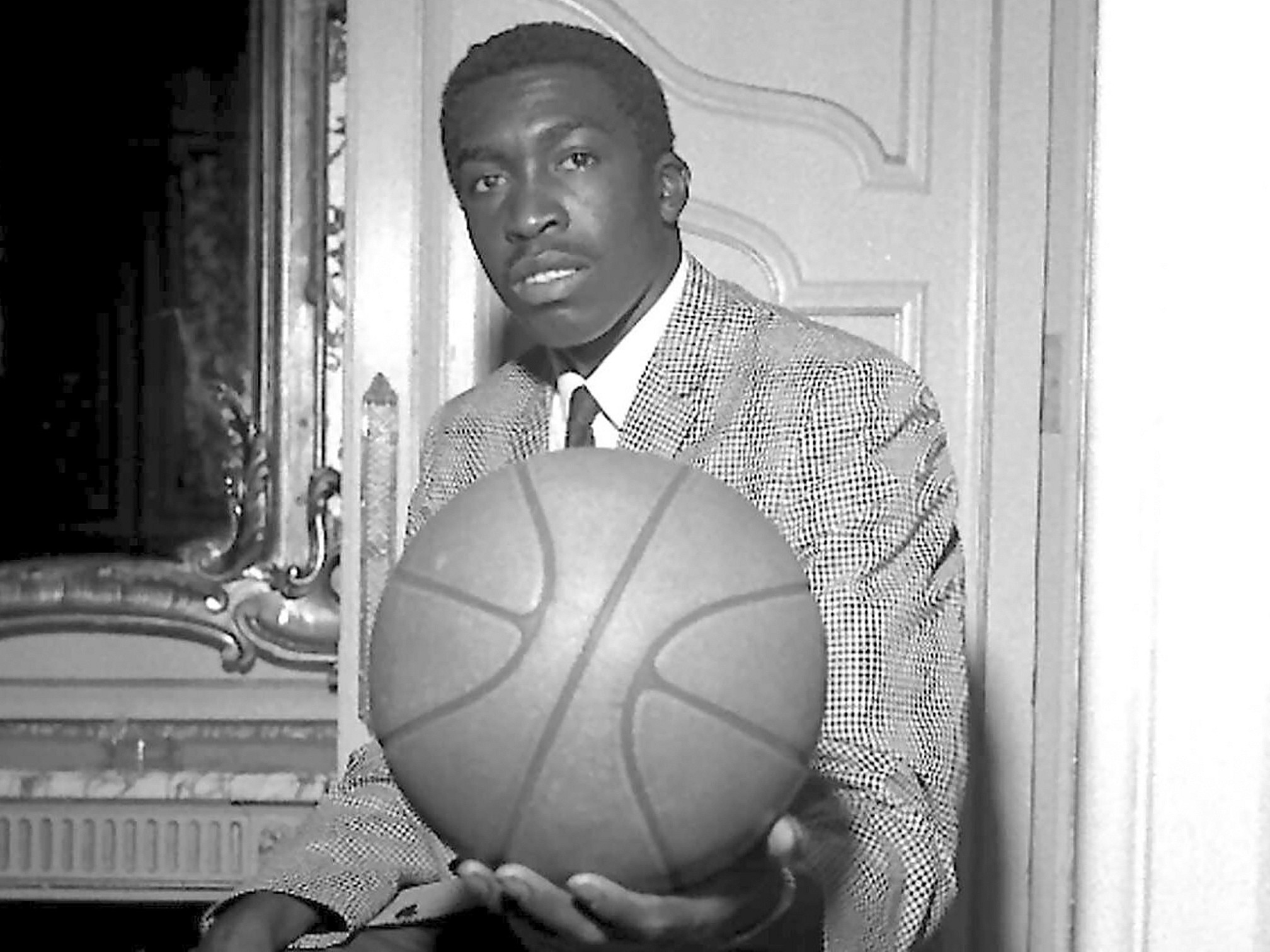 Earl Monroe, AP poll, AP sports, theGrio.com