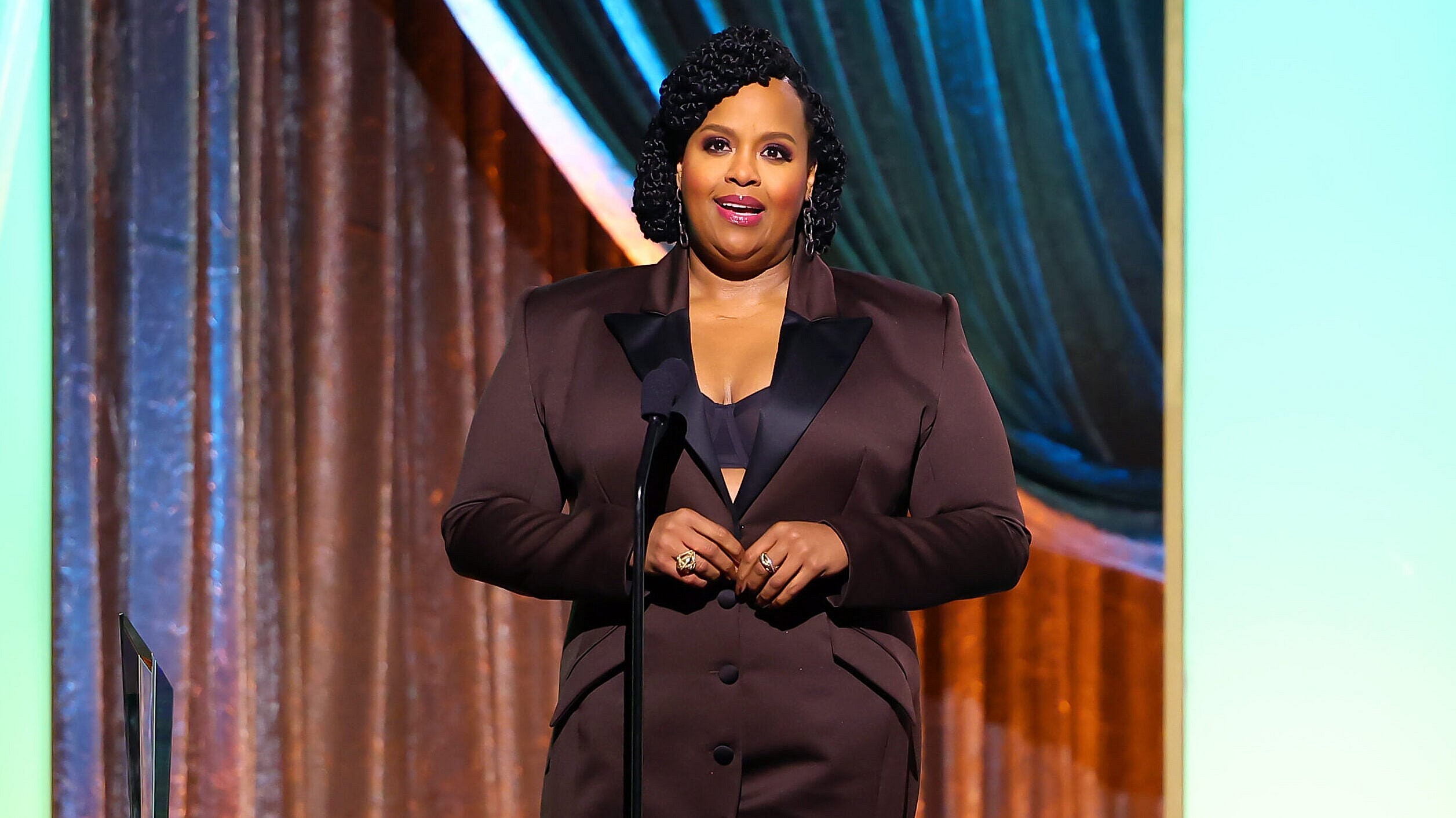 How to Die Alone season 2, Was How To Die Alone cancelled?, How To Die Alone Natasha Rothwell, How to Die Alone cancelled, Is there a How to Die Alone season 2?, How to Die Alone cancelled theGrio.com