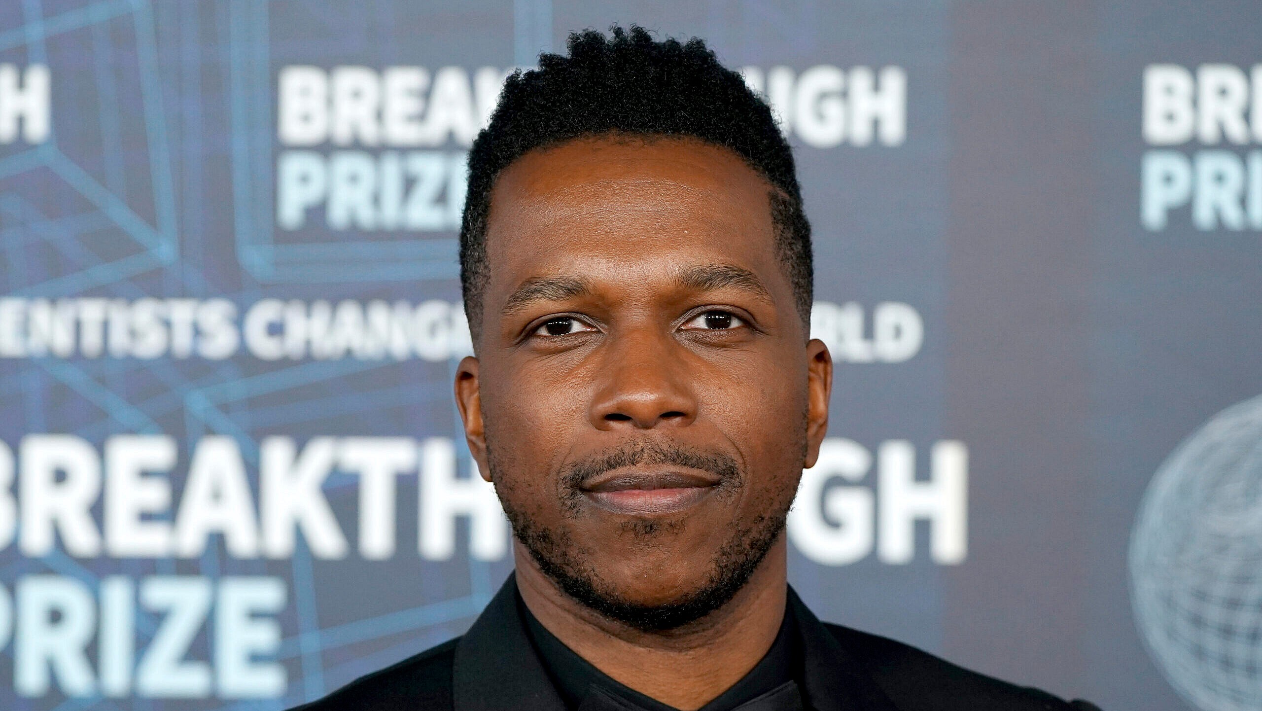 thegrio, hamilton, leslie odom jr