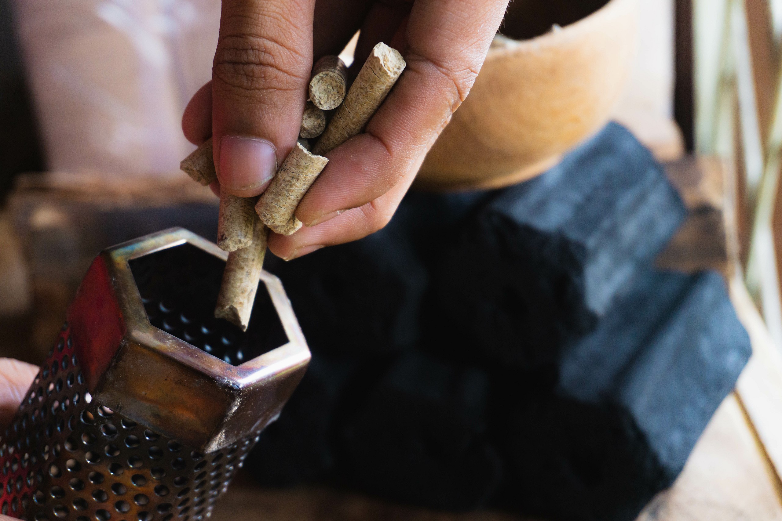 Outdoor smokers, smoked meats, cookout season, charcoal smokers, pellet smokers, propane smokers, electric smokers, what type of outdoor smoker is best, how to smoke meat, theGrio.com