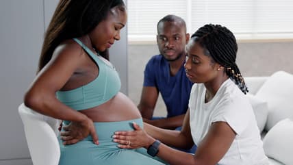 Black maternal health, Black maternal health week, Black mothers, Black pregnant women, Black pregnancy, Black pregnancies, Black birthing mothers, Black birthing parents, Black parents, doulas, Black doulas, Black midwives, midwives, Black OB/GYNs, Black doctors, Black obstetricians, faith and spirituality, Rev. Dr. Alisha Lola Jones, Rev. Calvin Skinner, theGrio.com