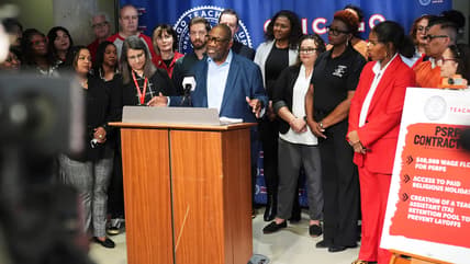 thegrio, chicago public schools, contracts, chicago