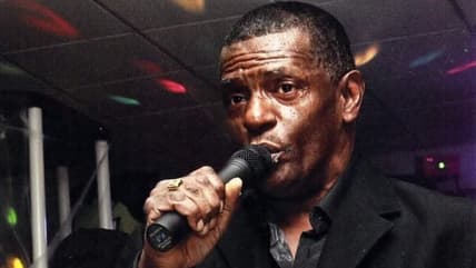 Carl Carlton, Carl Carlton Everlasting love, Carl Carlton she's a bad mama jama, Carl Carlton death theGrio.com