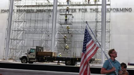Kennedy Center, Donald Trump Kennedy Center, Kennedy Center Trump Name Removal,