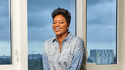 Dionne Boldin thegrio.com