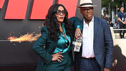 Angela Bassett, Courtney B. Vance, Black celebrity couples, Black celebrity relationships, theGrio.com