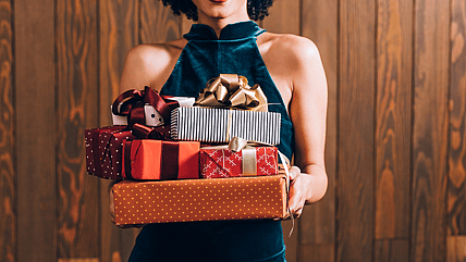 Gifts for her, gift ideas for women, holiday gift guide holiday gift ideas theGrio.com