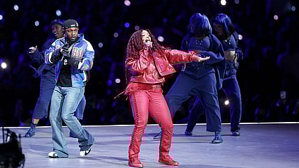 thegrio, SZA, Kendrick Lamar, Luther, Billboard