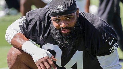 Christian Wilkins, Las Vegas Raiders, Christian Wilkins kiss, NFL, Black NFL players, theGrio.com