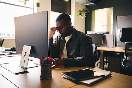 Mental health leave, mental health leave at work, work mental health leave, What to do if you can't work because of mental health?, How to take a mental health leave at work?, Can mental health be a reason to leave work? theGrio.com