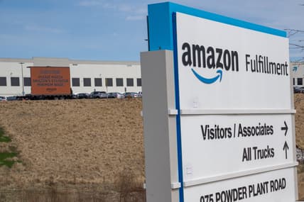 Congressional Delegation Meets With Alabama Amazon Workers In Unionization Push