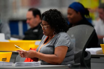 Pennsylvania voters mail-in ballots