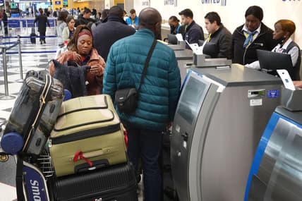 Record Travel Expected For The Thanksgiving Holiday This Year