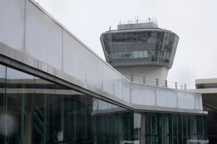 air traffic controller, whatshappening with air traffic controllers?, air traffic trump theGrio.com