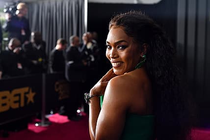 BET Presents The 51st NAACP Image Awards - Red Carpet
