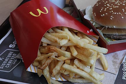 McDonald's Quarterly Profits Rise 5.5 Percent, Beating Estimates