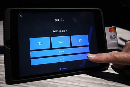 Do Black people tip less? Black people and tipping, theGrio.com