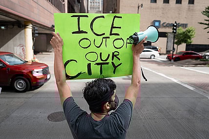 Activists Demonstrate Outside ICE Field Office In Chicago