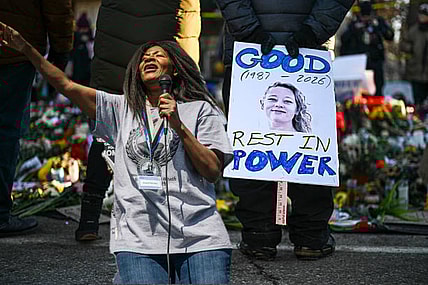 The aunt of George Floyd, Angela Harrelson, mourners of Renee Good