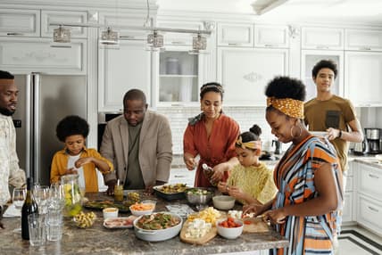 African-American family celebrating Easter together. Photo by August de Richelieu on pexels.com, African American Easter traditions, thegrio.com