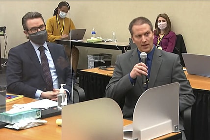 Derek Chauvin thegrio.com