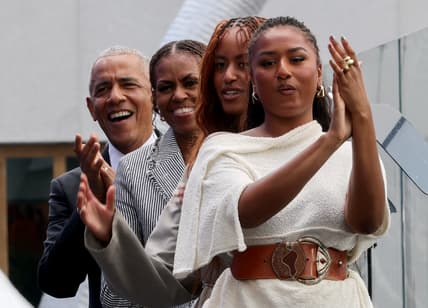 Sasha and Malia obama, Malia Obama, Sasha Obama, Sasha Obama style, Malia Obama style theGrio.com
