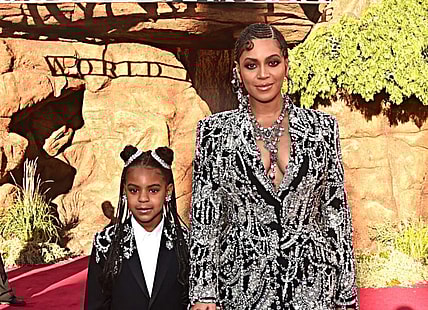 Blue Ivy Carter (L) and Beyonce Knowles-Carter thegrio