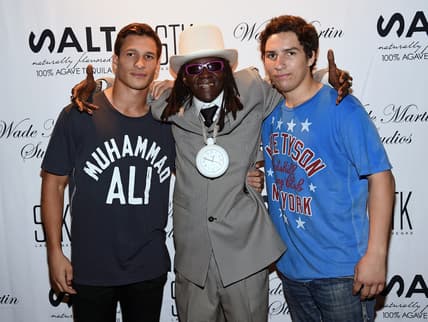 Wade Martin Premieres Full-HD Virtual Reality Music Videos By Flavor Flav And Coolio