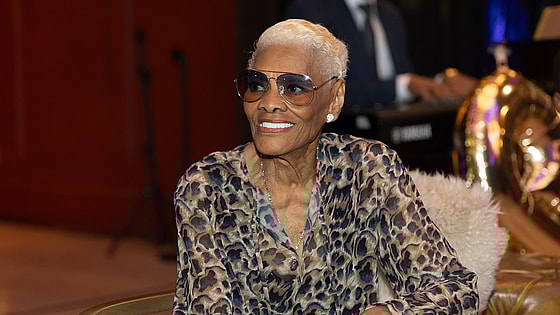 Dionne Warwick, Dionne Warwick New Album, Dionne Warwick Dwuets, Dionne Warwick Lawsuit, Dionne Warwick Royalties