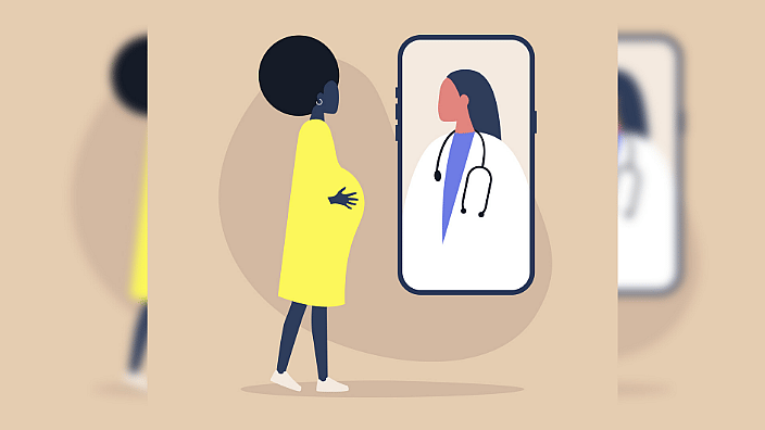 Black pregnant woman x doctor