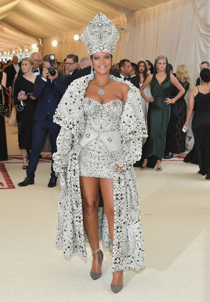 Rihanna thegrio.com