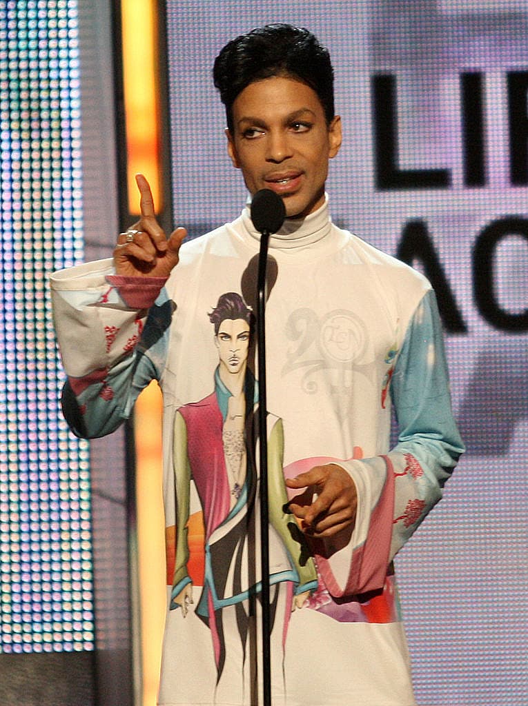the Lifetime Achievement Award during the 2010