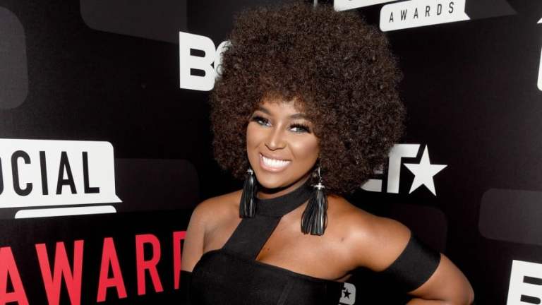 Amara La Negra thegrio.com